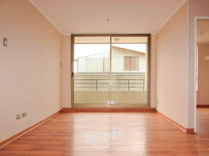 Departamento en Miraflores - Cardenal Raúl Silva Henriquez