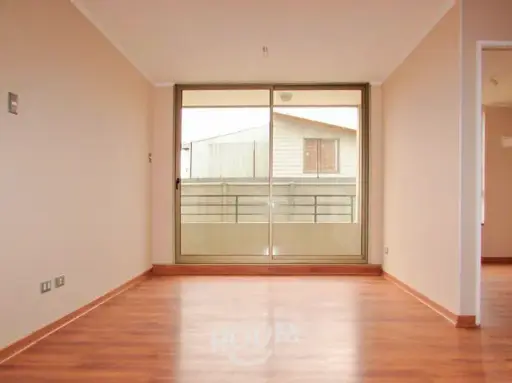 Departamento en Miraflores - Cardenal Raúl Silva Henriquez